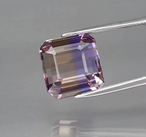 13.99ct 13.5x12.8mm VVS Octagon Natural Untreated Yellow & Purple Ametrine