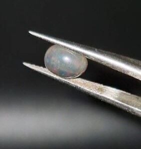 0.90ct 8x6.2mm Oval Natural Cabachon Ethiopian Opal