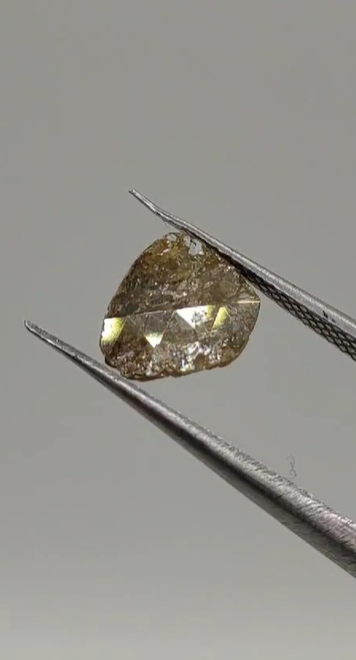 0.89ct 7.9x6.6mm Rose Cut Natural Diamond