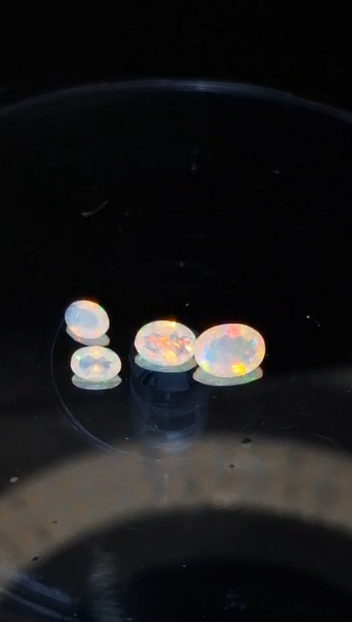 1.52ct 7.6x5.6 - 6.7x4.8 - 5x3mm 4pcs Lot Oval Faceted Natural Ethiopian Opal