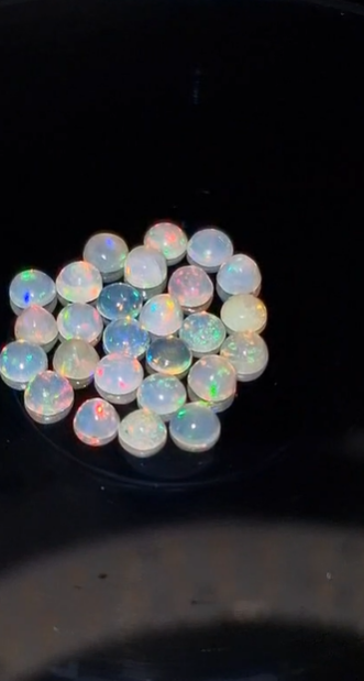 3.57ct 3.7mm 26pcs Lot Round Cabachon Natural Ethiopian Opal