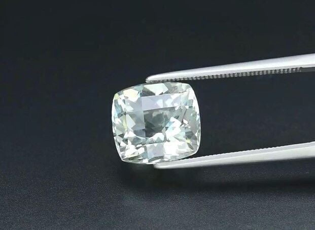 4.35ct 10.5x9.8mm Cushion Natural Green Amethyst, Brazil