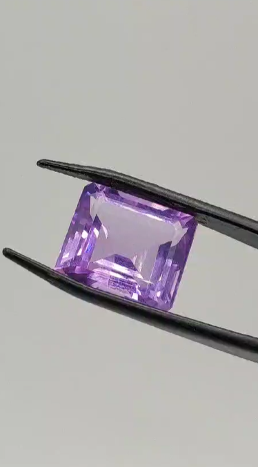 14.35ct 15.3x13.8mm Octagon Natural Amethyst