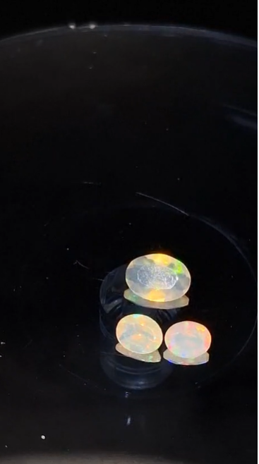 0.83ct 7x5 - 5x4mm 3pcs Lot Oval Faceted Natural Ethiopian Opal