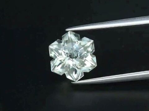 2.31ct 8.3x8.3mm VVS Snowflake Natural Green Amethyst, Brazil