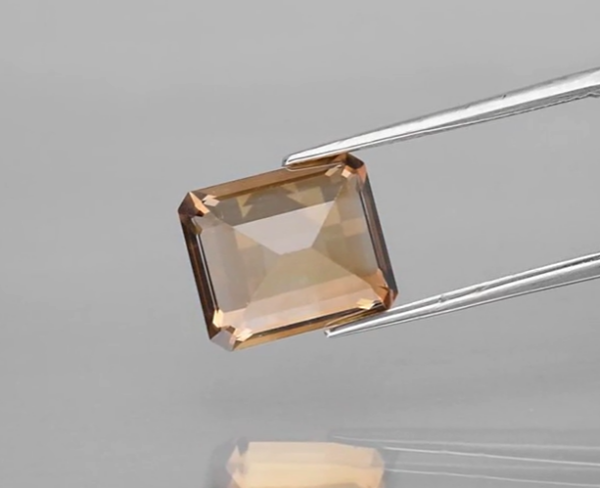 7.17ct 11.6x9.8mm VS Octagon Natural Champagne Topaz, Brazil