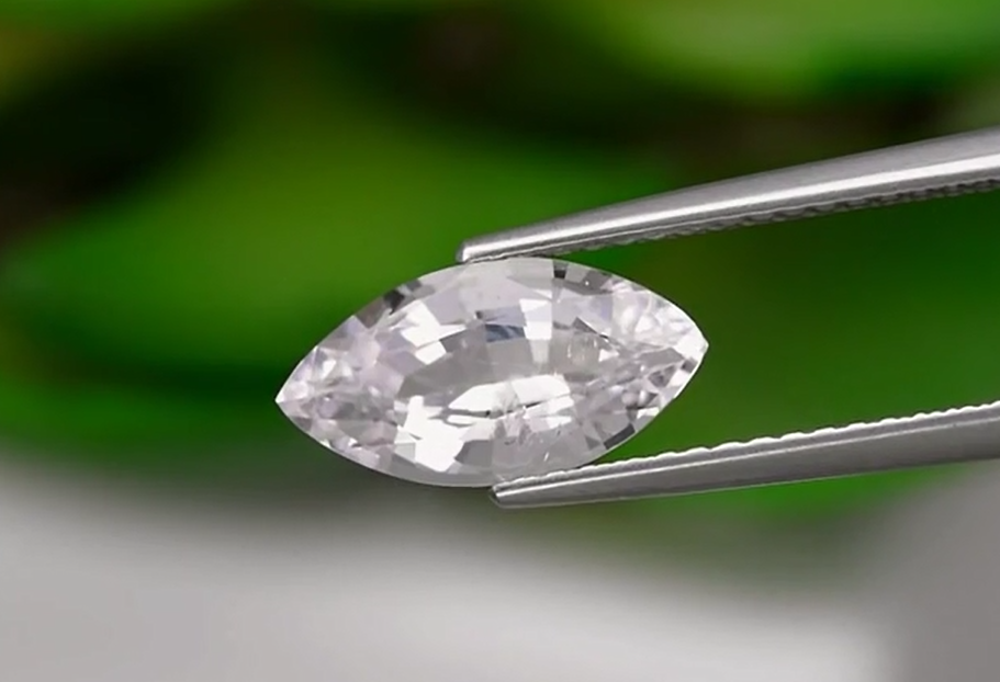 1.71ct 11.8x6mm VS Marquise Natural Unheated Very Light Pink Morganite