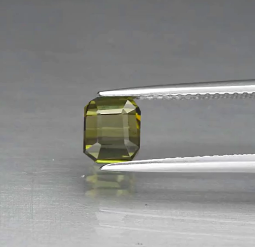 1.68ct 6.2x5mm VS Octagon Natural Unheated Green Tourmaline, Mozambique