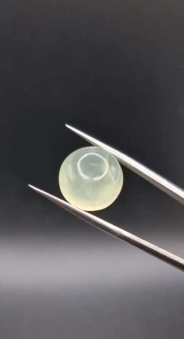 14.50ct 14mm Round Cabachon  Natural Prehnite