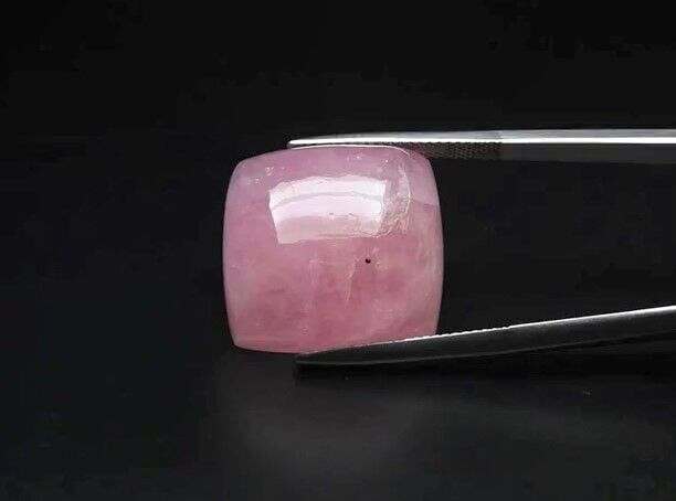 35.25ct 19.5x18.5mm Rectangle Cabochon Natural Unheated Pink Morganite