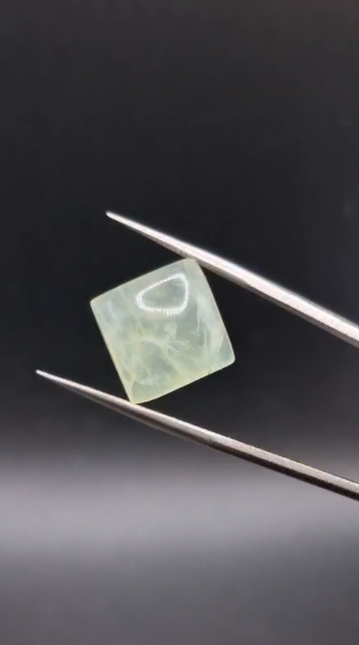 18.20ct 14x14mm Octagon Cabachon  Natural Prehnite