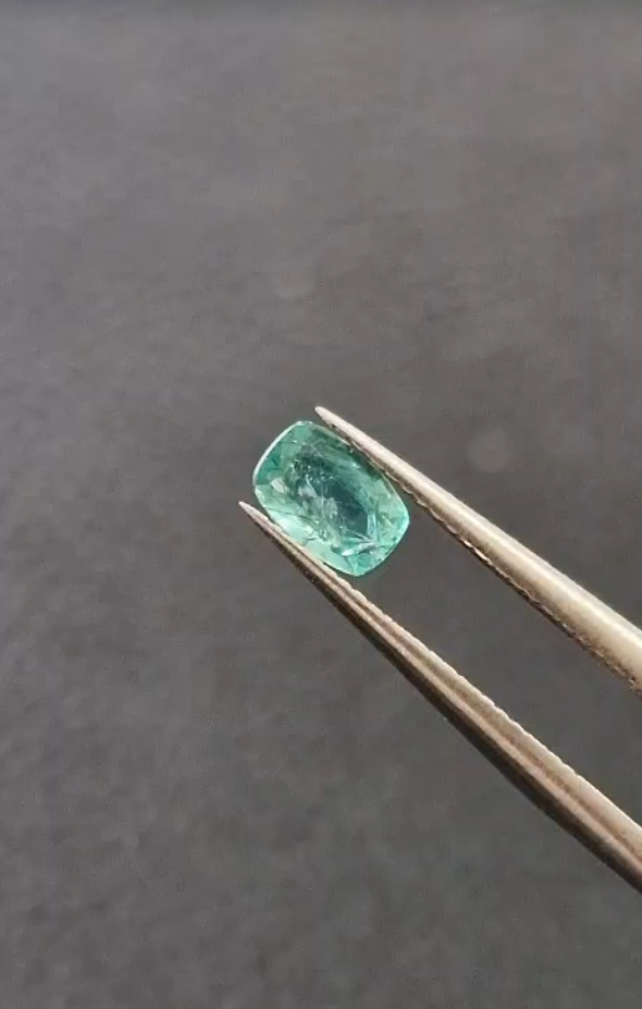 0.43ct 5.7x3.9mm Cushion Natural Emerald Zambia