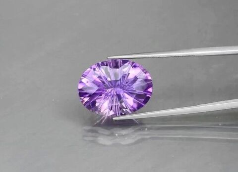 8.40ct 16x12.3mm VS Oval Natural Unheated Purple Amethyst, Uruguay