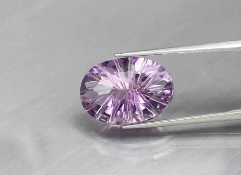 8.30ct 16.2x11.5mm VS Oval Natural Unheated Purple Amethyst, Uruguay