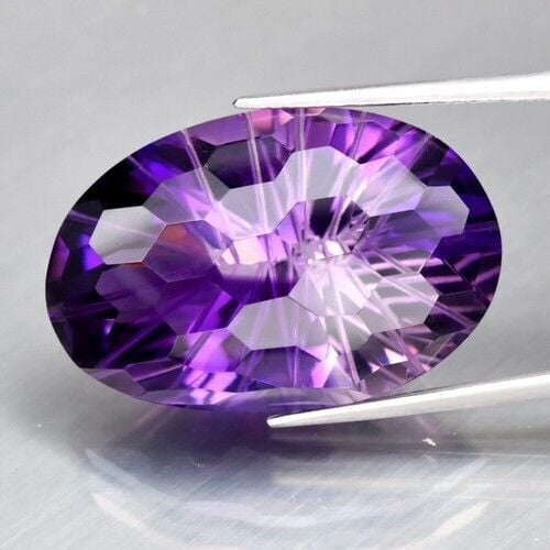 22.55ct 23.5x15.4mm VVS Oval Natural Unheated Purple Amethyst Uruguay