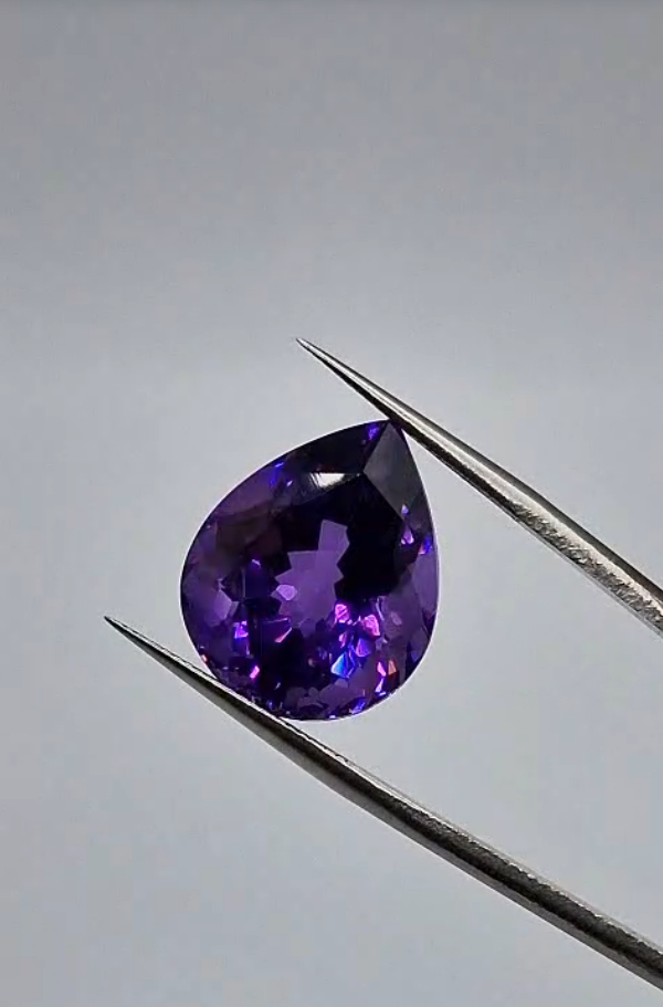 17.30ct 17.3x13.3mm Pear Natural Amethyst