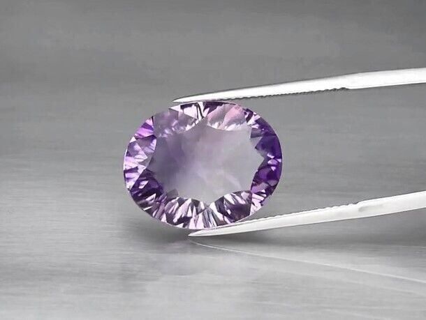 10.54ct 17.6x13.8mm VVS Oval Concave Natural Unheated Purple Amethyst, Uruguay