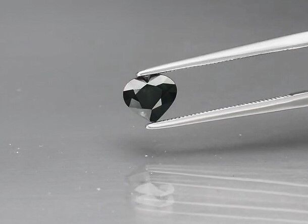 1.18ct 6.5x5.7mm Heart Green Sapphire Australia, Heated