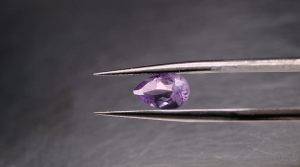 1.75ct 9.1x6mm Pear Natural Purple Amethyst