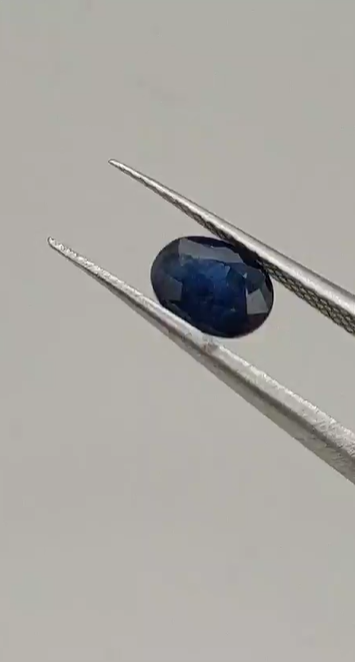 1.20ct 6.7x5.1mm Oval Natural Blue Sapphire