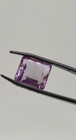 15.00ct 15.2x13.3mm Octagon Natural Amethyst