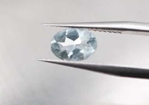 0.90ct 7.9x5.8mm Oval Natural Aquamarine