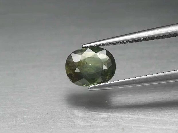 1.31ct 7.7x6mm Oval Green Sapphire Africa, Heated