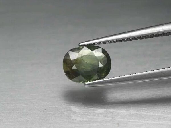 1.31ct 7.7x6mm Oval Green Sapphire Africa, Heated