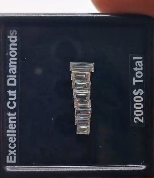 1.01ct 5.37x1.93 to 2.85x1.85mm Octagon Natural Diamond