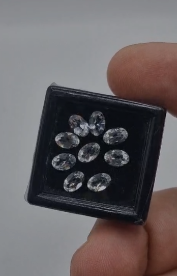 5.12ct 6x4mm 9pcs Oval Natural White Topaz Africa