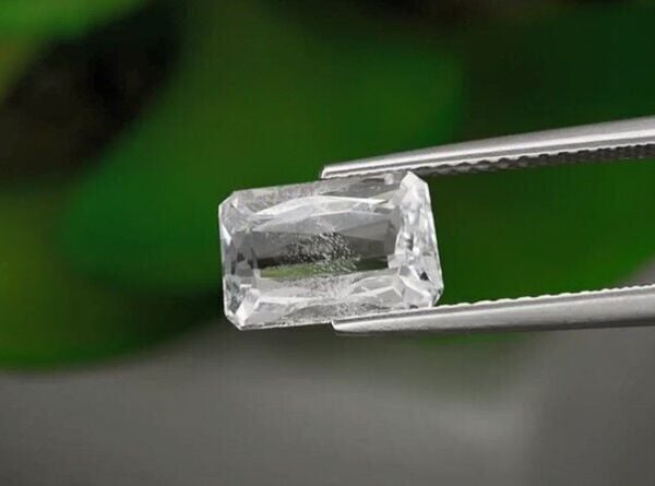 2.07ct 9.3x6.2mm Scissor-Cut Natural White Goshenite Beryl, Madagascar
