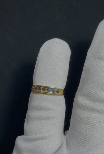 0.20ct Safir 18 Ayar Altın yüzük