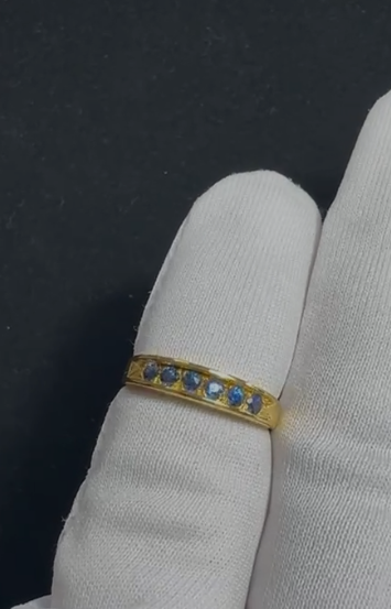 0.20ct Safir 18 Ayar Altın yüzük