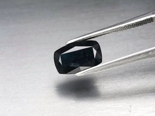 3.05ct 10.2x6.7mm Cushion Deep Greenish Blue Sapphire Africa, Heated
