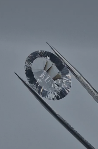 12.18ct 18.3x13.3mm Oval Concave  Natural Crystal Quartz