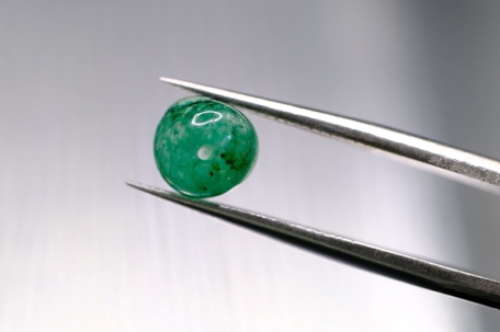 2.26ct 7x6.3mm Round Natural Emerald Drilled Beads