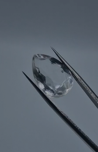 10.61ct 18.6x12.8mm VS Pear Natural  Quartz, Brazil