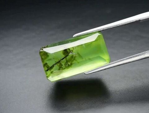 14.82ct 18.4x10mm Octagon Natural Green Prehnite with Black Needles, Africa