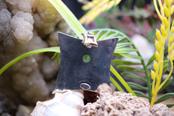 0.80ct Natural Zümrüt 12.97gr 925 Ayar Gümüş Kolye Ucu