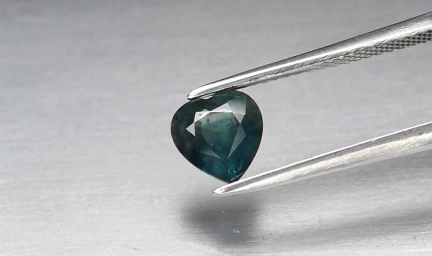 1.46ct 7x7mm Heart Blue-Green Sapphire Africa, Heated