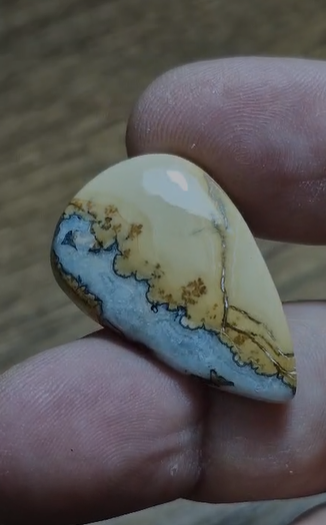 30.25ct 31.4x19.9mm Pear Yellow Septerian