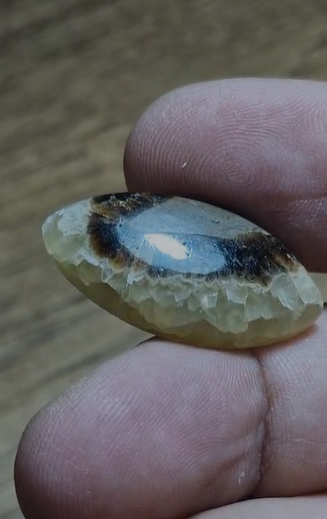 25.00ct 30.4x15.5mm Marquise Yellow Septerian