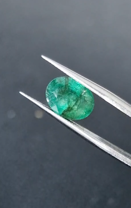 3.82ct 10.6x8.3mm Oval Natural Emerald - Zambia
