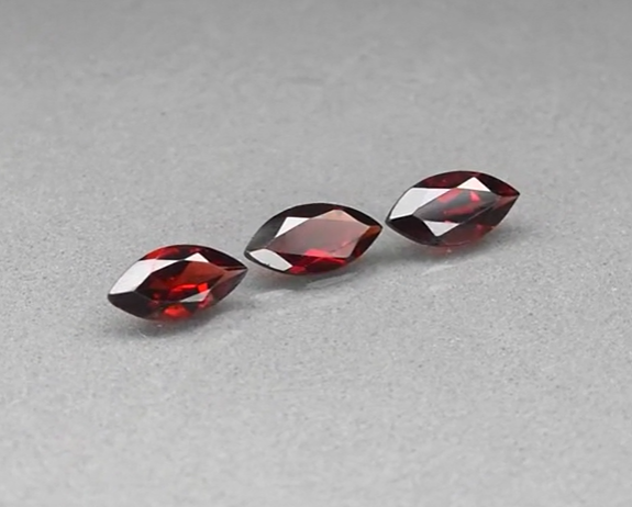 3.37ct  3pcs Lot t.w Marquise Natural Reddish Orange Garnet, Africa