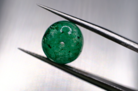 4.13ct 8.8x6.5mm Round Natural Emerald Drilled Beads