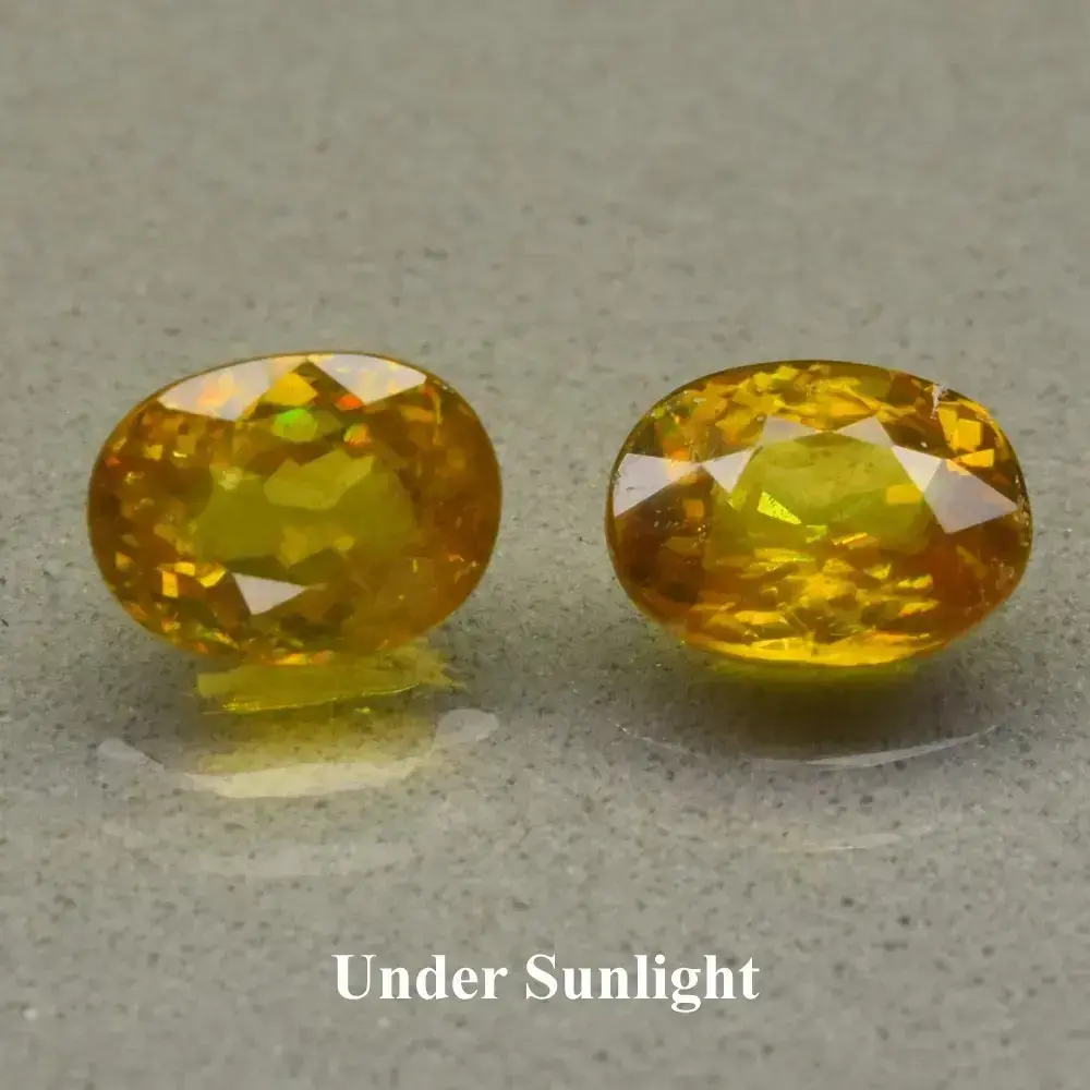 2.39ct 2pcs  7.0 x 5.3 & 7.2 x 5.5 mm  Pair Oval Natural Greenish Yellow Sphene - High Luster Gemstone