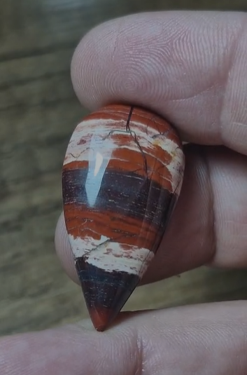 28.00ct 34.7x18.2mm Natural Pear Snake Skin Jasper