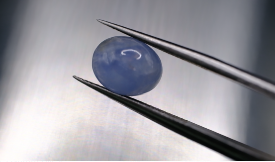 3.04ct 9.2x7.3mm Oval Cabachon Natural Unheated Sapphire