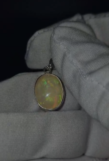 2.26gr Natural Ethiopia Opal 925 Ayar Gümüş Kolye Ucu