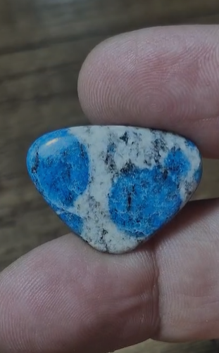 16.00ct 26x19mm Natural Pear K2 Jasper